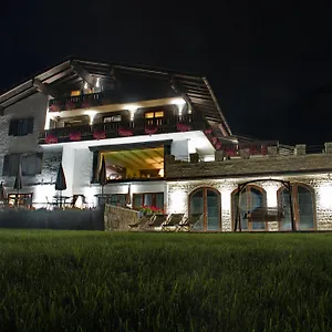 Guest house 